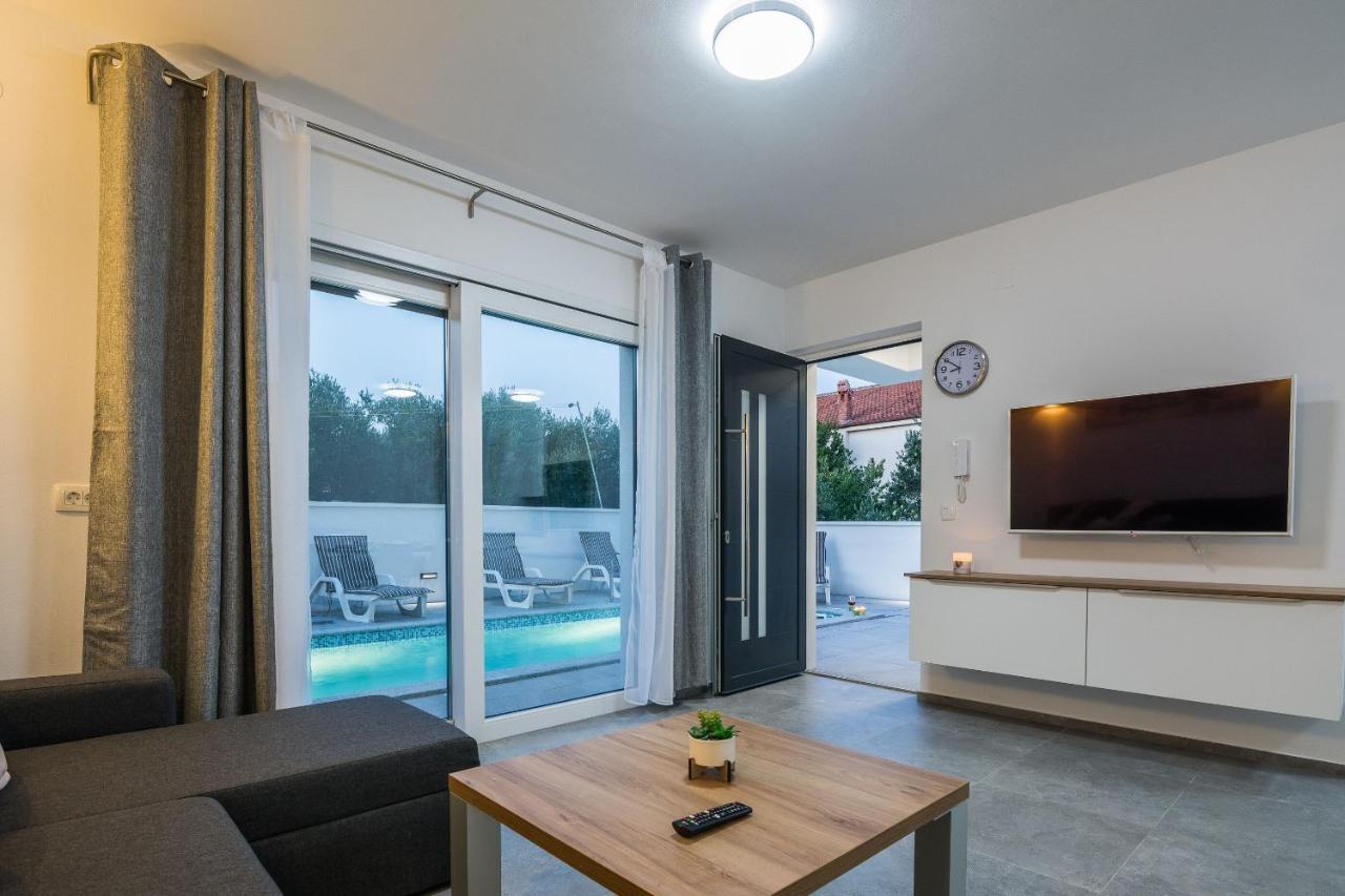 Apartment Spanic 1 Vir Exterior foto