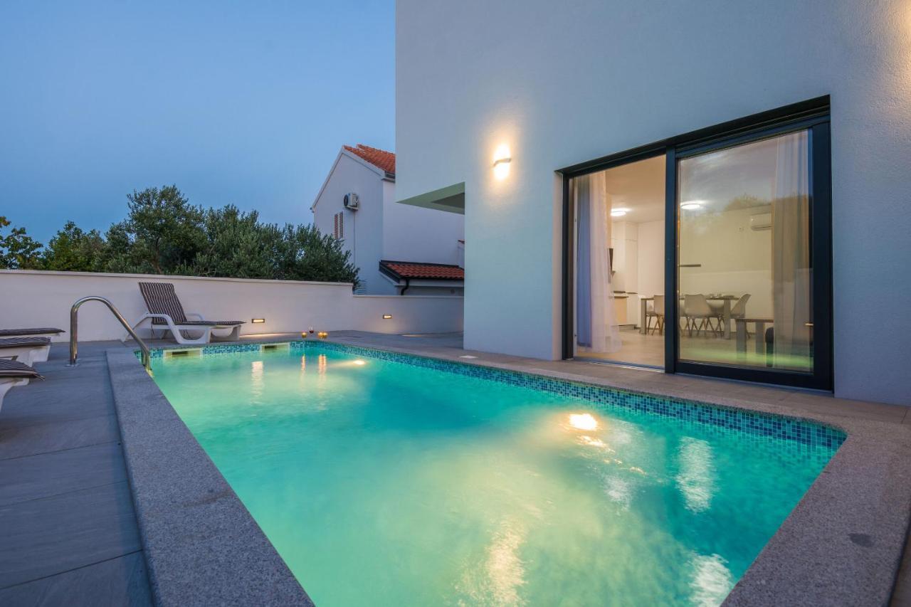 Apartment Spanic 1 Vir Exterior foto