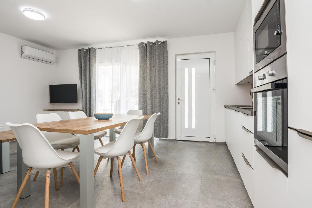 Apartment Spanic 1 Vir Exterior foto