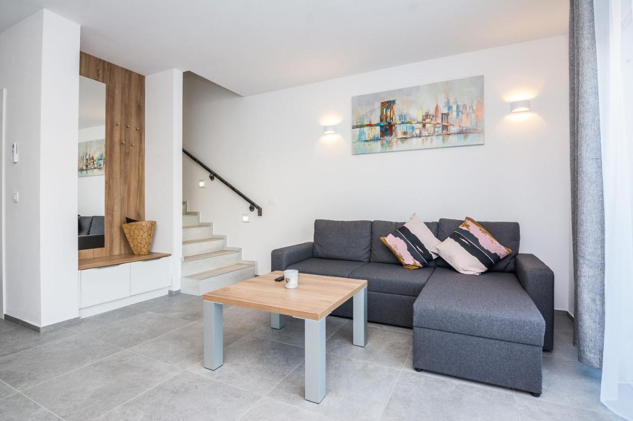 Apartment Spanic 1 Vir Exterior foto