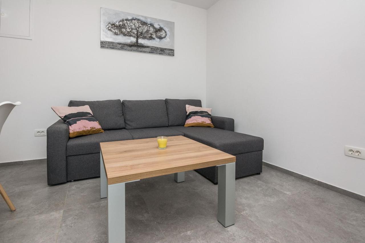 Apartment Spanic 1 Vir Exterior foto
